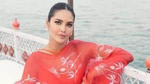 esha gupta aashram