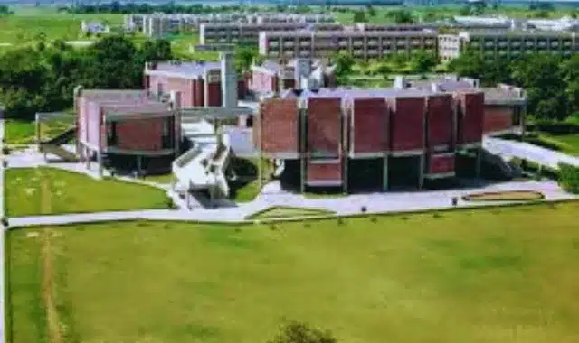 indian institute of technology kanpur